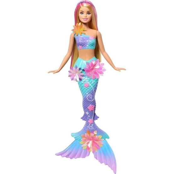 MTJDM72. BARBIE MAGIKH GORGONA BLONDE
